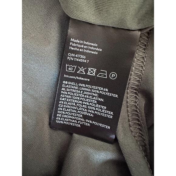 H & M Olive Green Short Sleeve Pleated Sheath Zip‎ Back Dress Size XXL - Picture 5 of 7